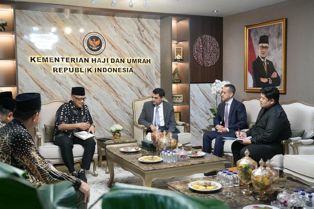 Dubes Yordania Kunjungi Kemenhaj, Bahas Peluang Wisata Jemaah Haji dan Umrah Indonesia